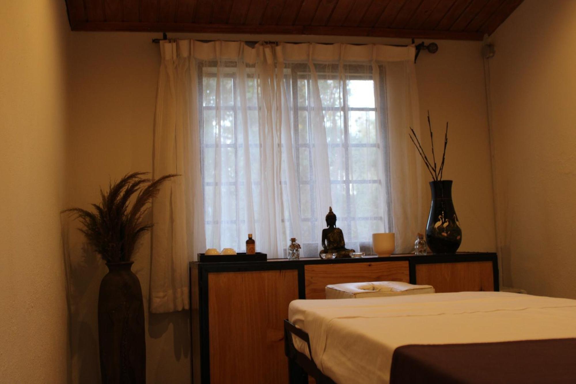 Souimanga-Hotel Анцирабе Экстерьер фото